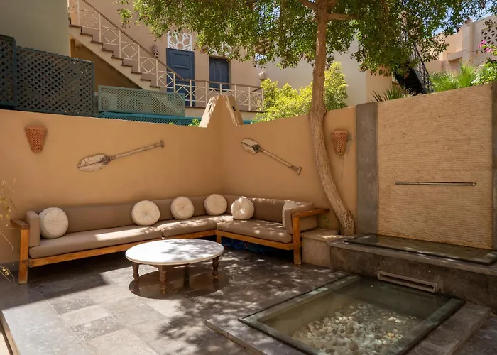 Beachfront Paradise - Abu Tig Marina Apartment *
