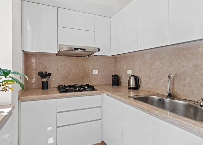 Beachfront Paradise - Abu Tig Marina Apartment *