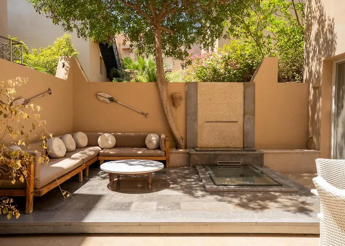 Beachfront Paradise - Abu Tig Marina Apartment Hurghada